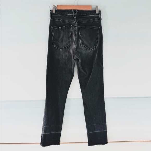Veronica Beard Ryleigh Black Slim Straight High Rise Jeans Raw Hem Size 27 - Picture 3 of 13